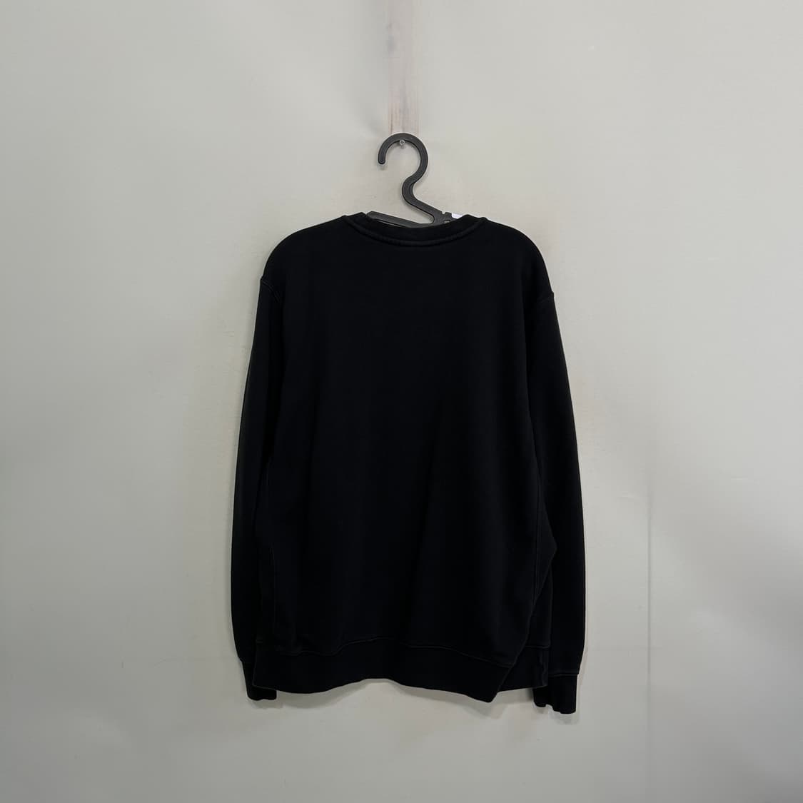 나이키 스우시 맨투맨 100 블랙 상품이미지3