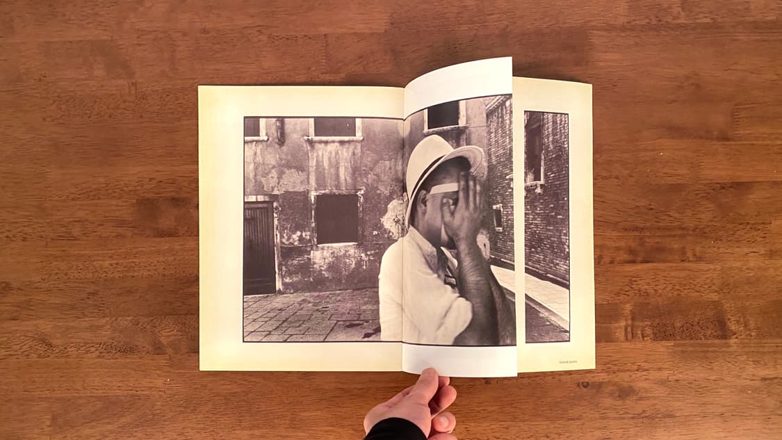 꼼데가르송 × 르네 뷔리 DM 카탈로그 (12호) 상품이미지1