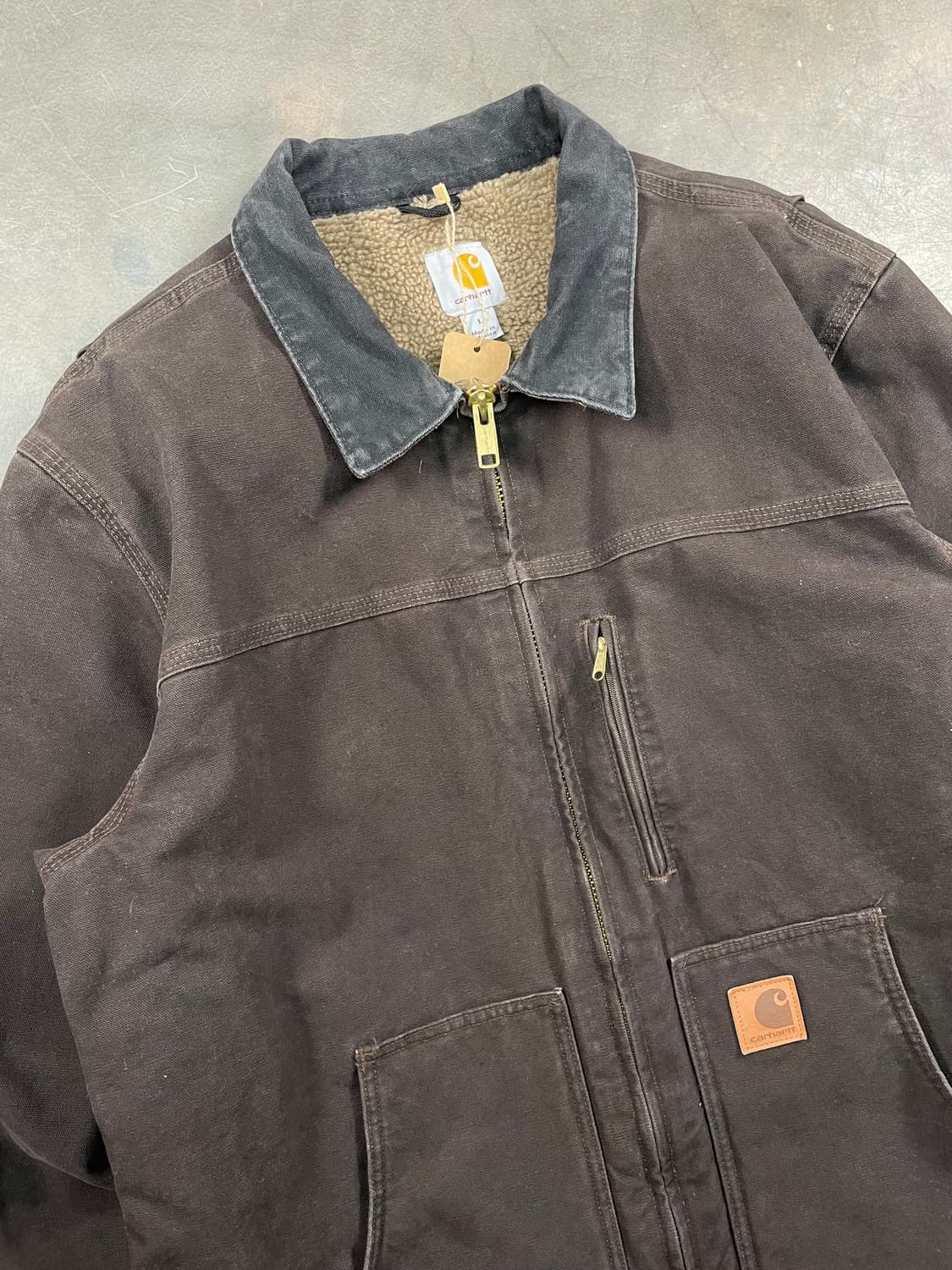 칼하트 c61 쉐르파 릿지 자켓 상품이미지2