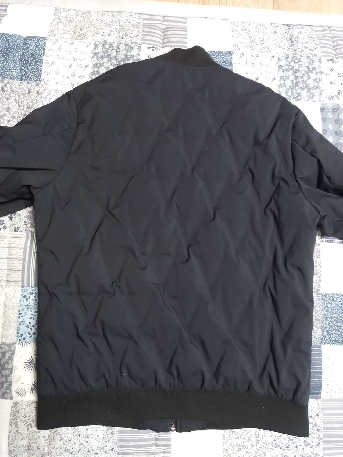 버버리 퀼팅 패딩 자켓  네이비 100 상품이미지6