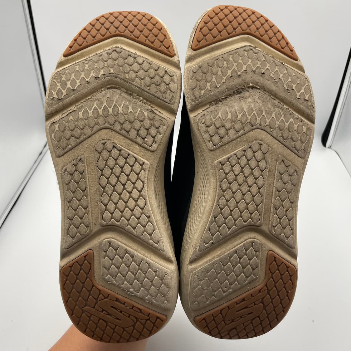 스케쳐스 블랙 울트라 고 슬립온 스니커즈 250 상품이미지6