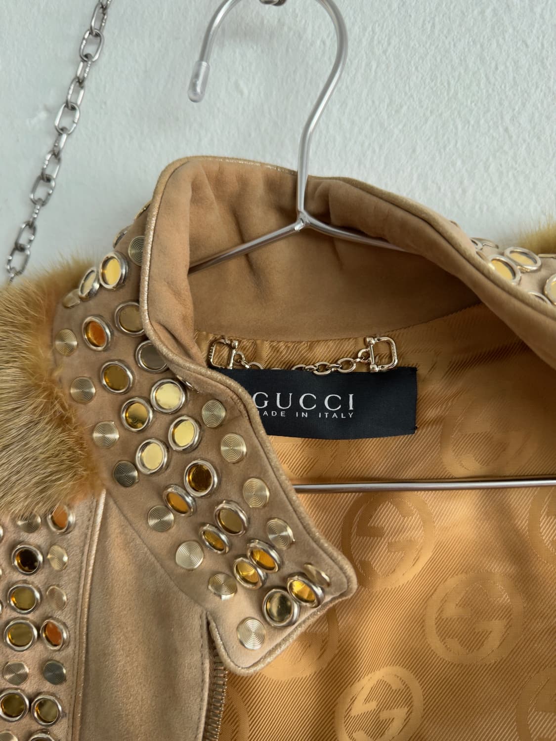 구찌 AW06 런웨이 퍼 & 스웨이드 크롭 자켓 상품이미지5