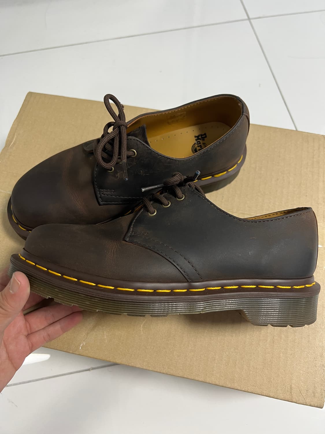 택포15) 닥터마틴 1461 3홀 크레이지호스 UK4  상품이미지2