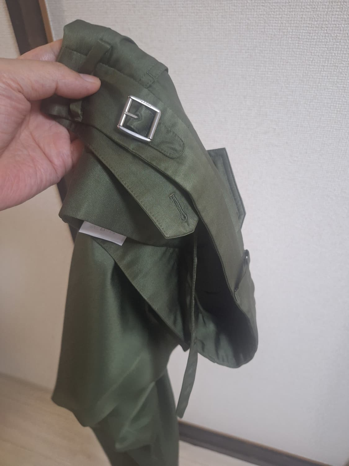 구찌 카키 버클 팬츠 44사이즈 상품이미지6