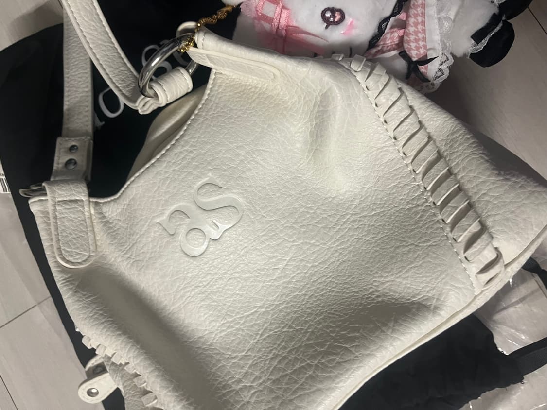 애즈온 보니타 미니백 아이보리 상품이미지1