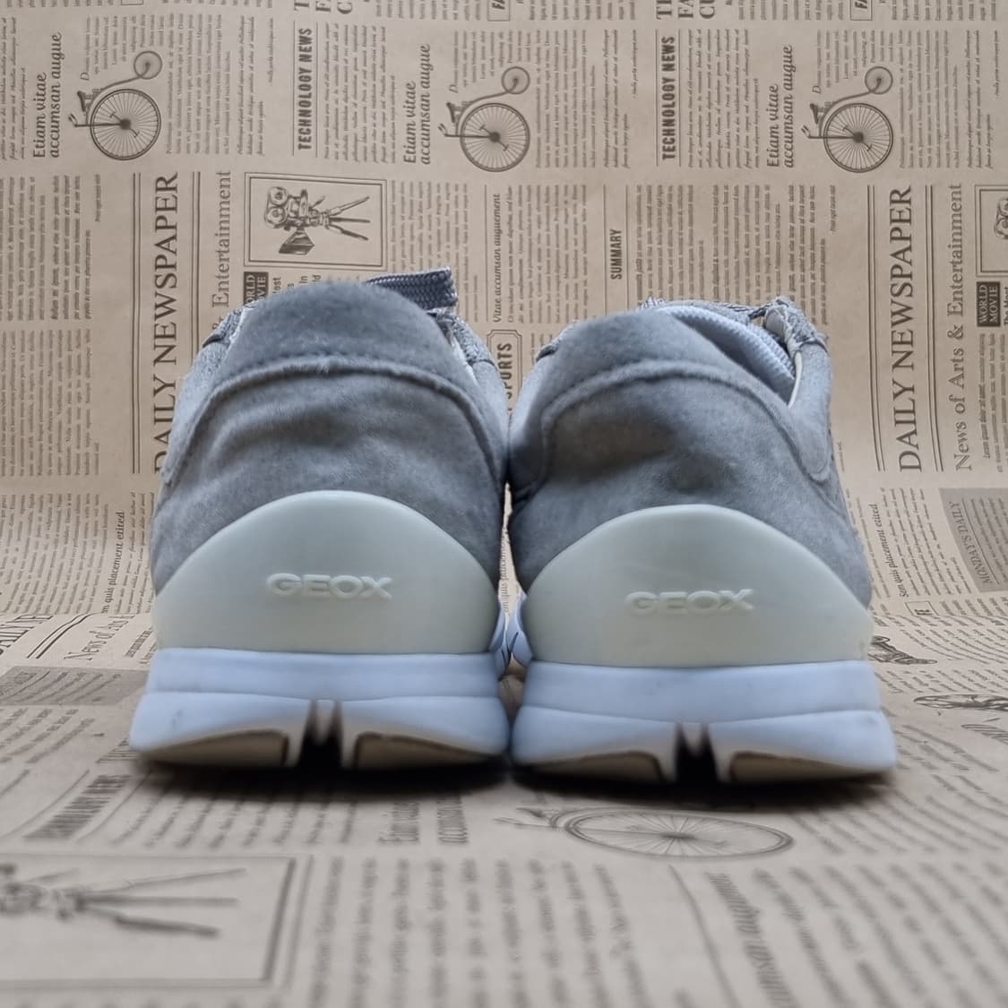 제옥스 스웨이드 여성스니커즈 240 상품이미지4