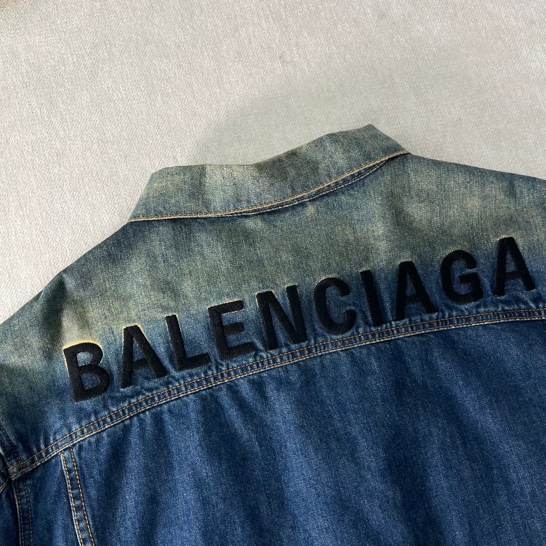 100 발렌시아가 2018 데님 자수 청자켓 상품이미지6