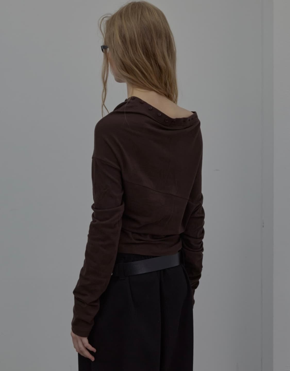 LCDC RUFFLED NECK LINE JERSEY TOP M 상품이미지2