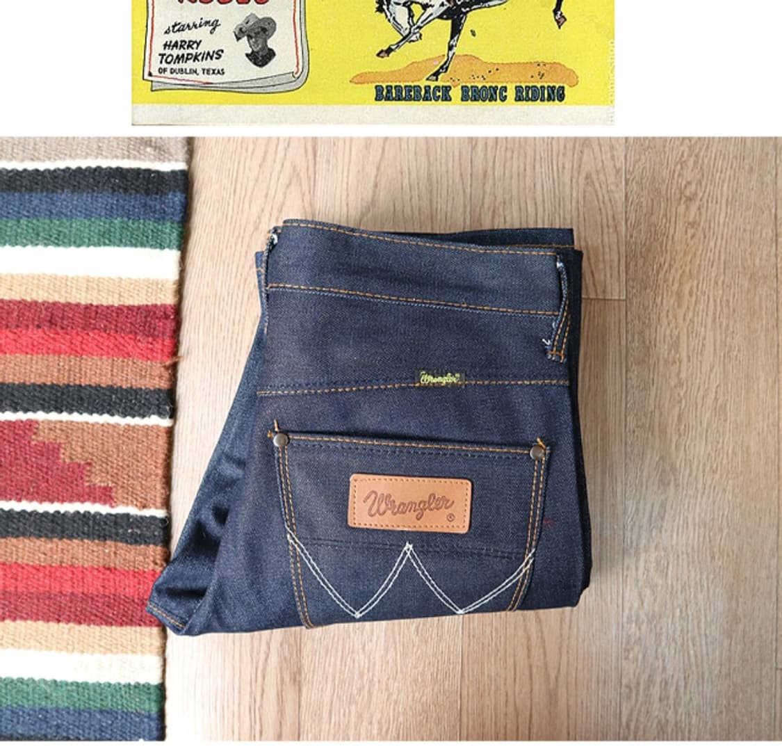 wrangler 랭글러 진청 로우 라이즈 부츠컷 데님
29-30 상품이미지1