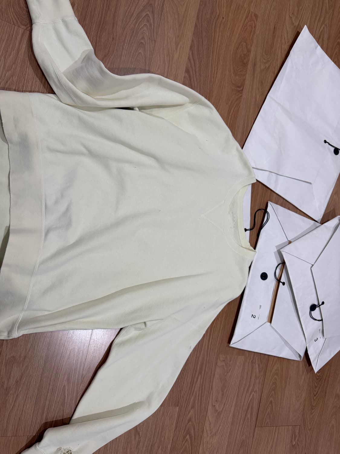 (3)visvim 비즈빔 스웨트 맨투맨 데미지드 라이트옐로우 상품이미지1