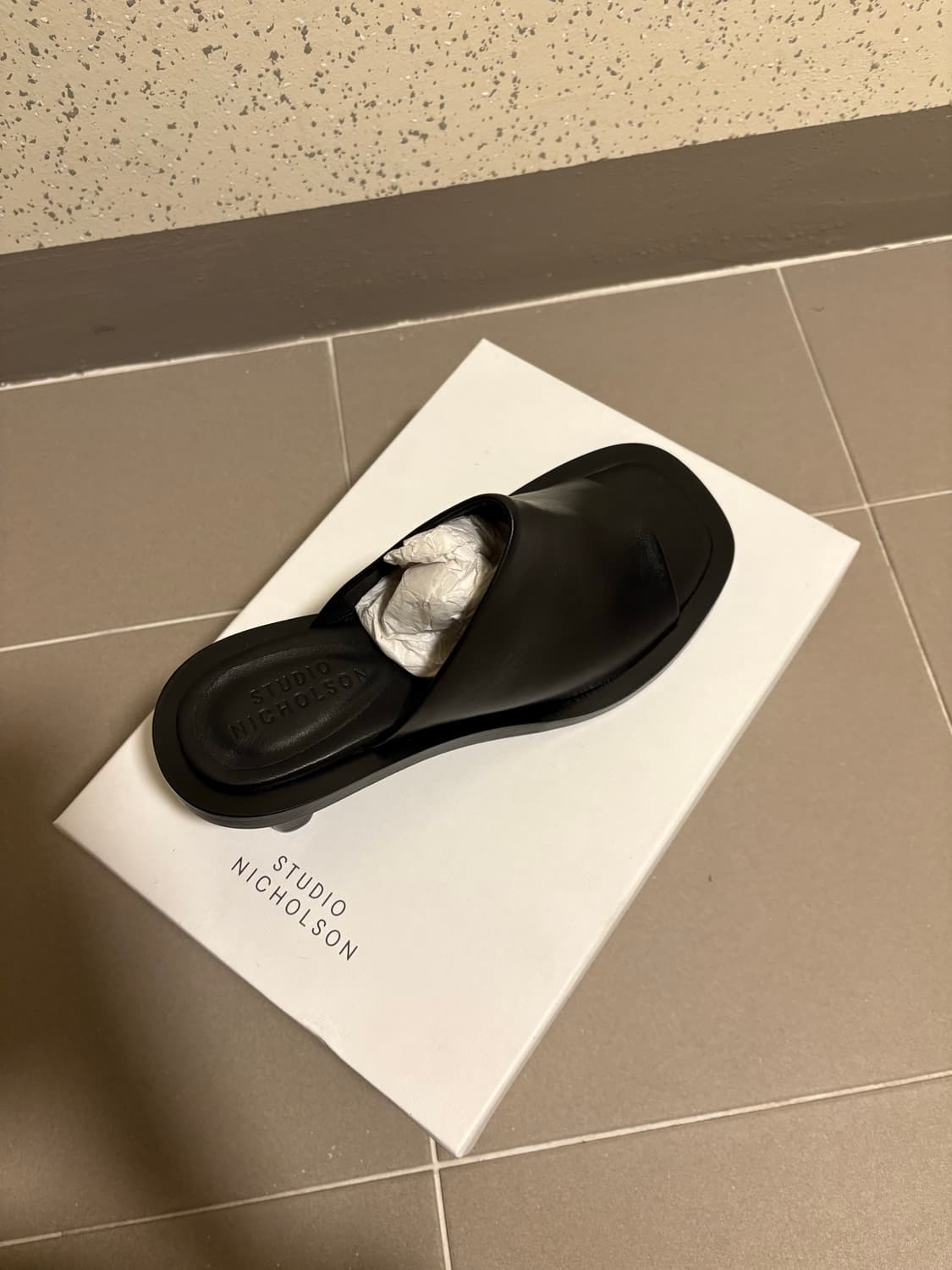 스튜디오니콜슨 레더 샌들 새상품 상품이미지3