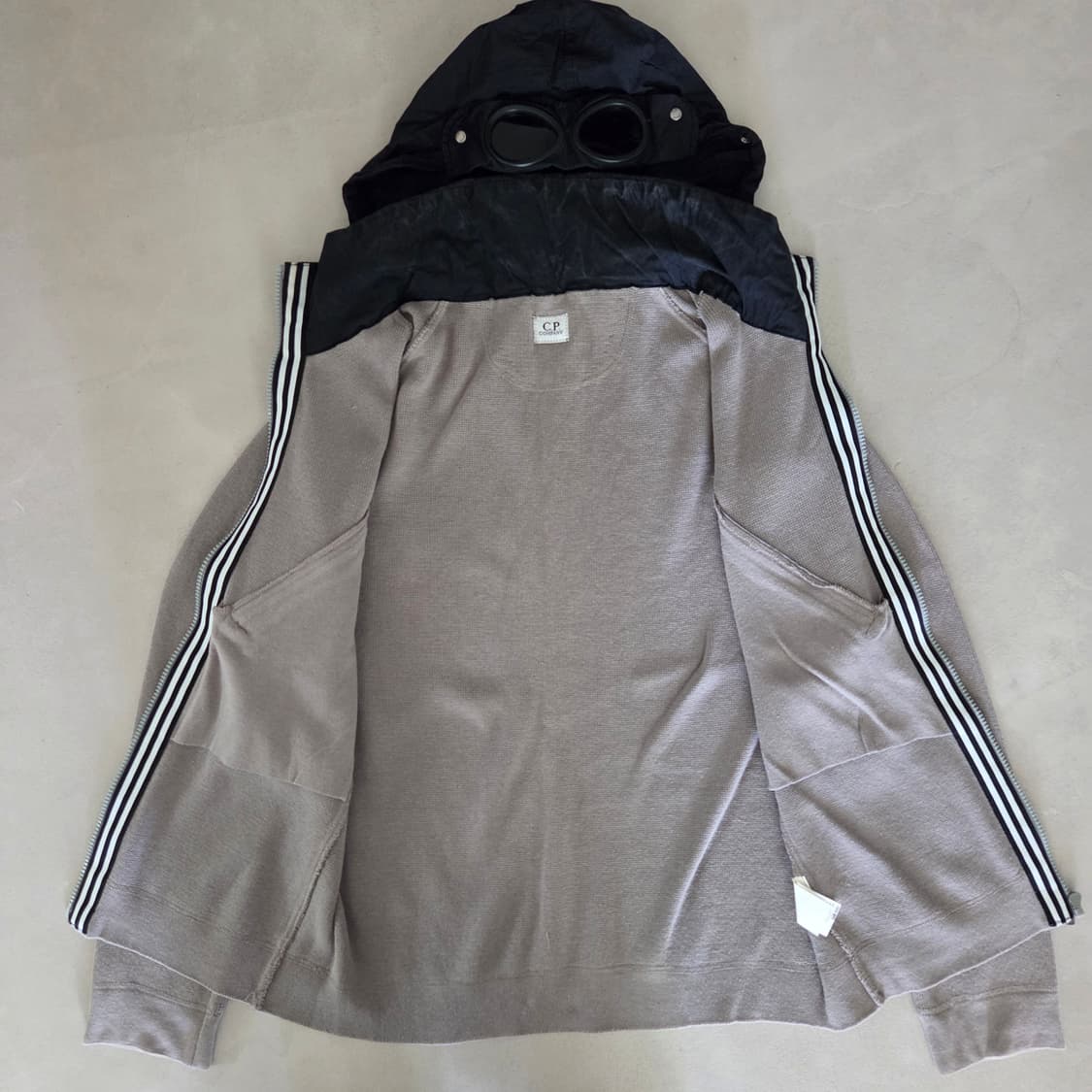 C.P. Company 고글니트집업 상품이미지2