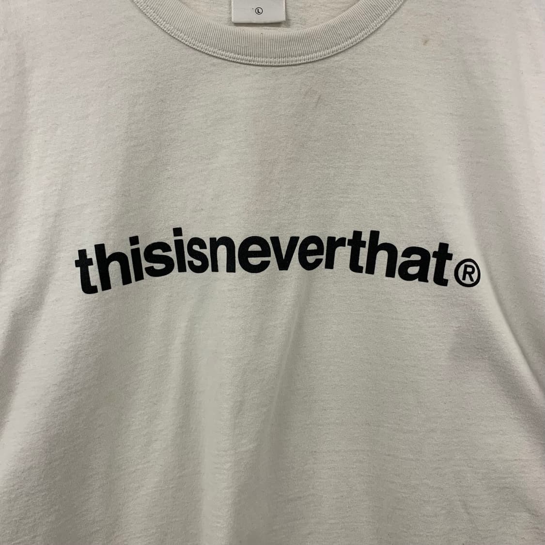 디스이즈네버댓 화이트 스펠아웃 긴팔티 상품이미지4