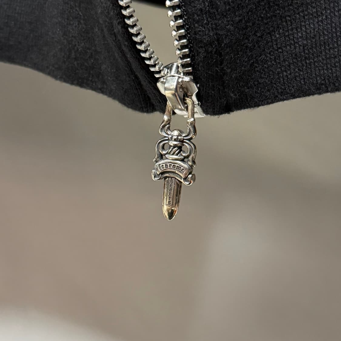 [S+급/XL] 크롬하츠 홀스슈 플로랄 헤비웨이트 후드집업 상품이미지6