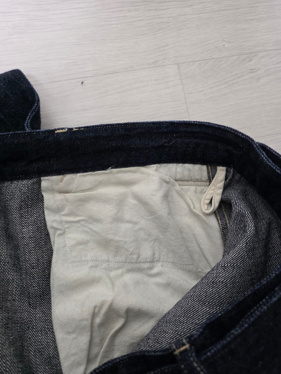 코모리 벨티드 데님 3사이즈 상품이미지5