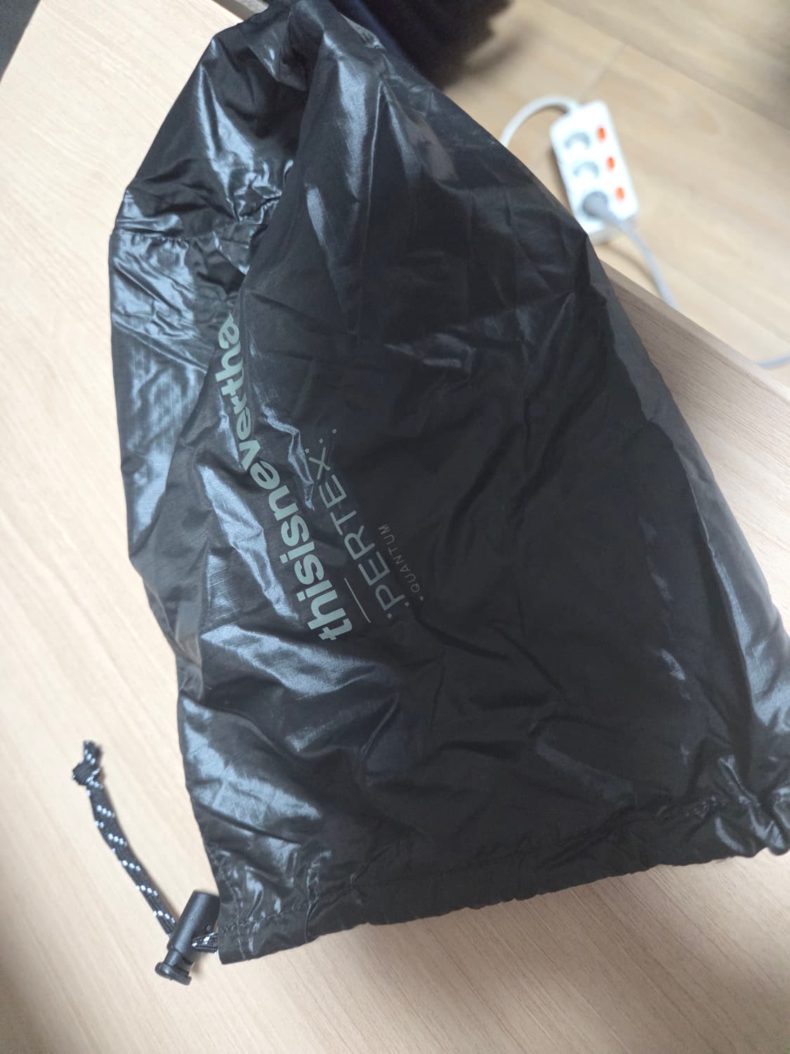 [L] 디스이즈네버댓 퍼텍스 라이트 다운 자켓 블랙 상품이미지5