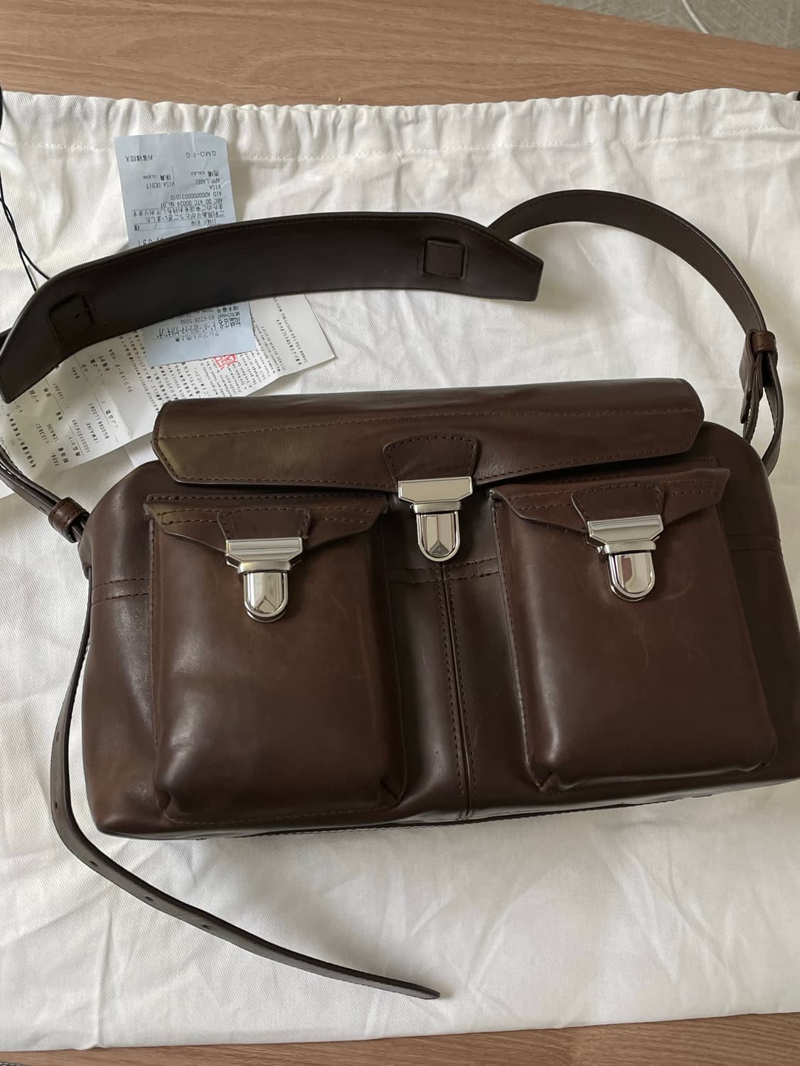 르메르 기어백 미디움 다크초콜렛 상품이미지1