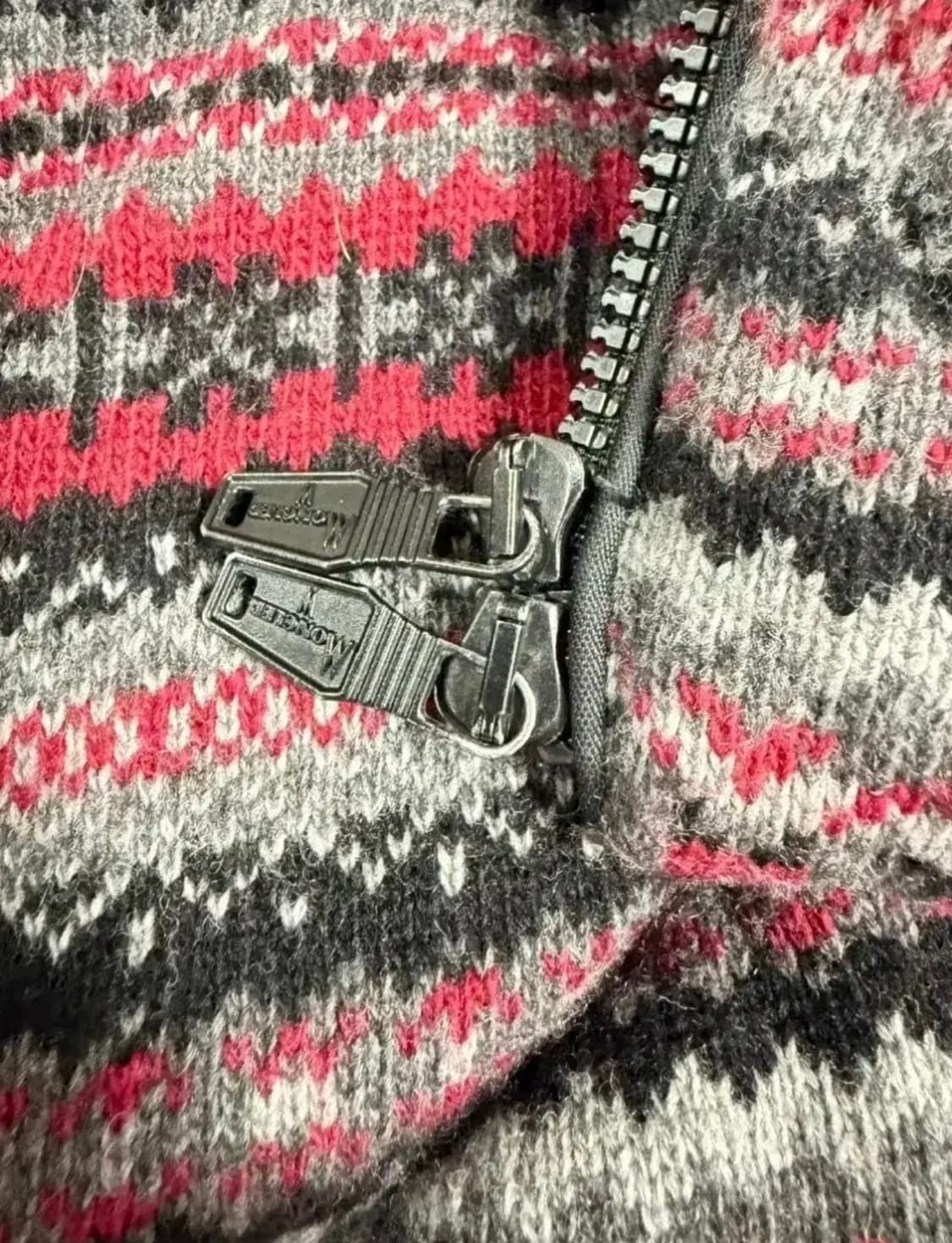 백화점판 몽클레어 텐잠 패딩 2사이즈 100~105 상품이미지7