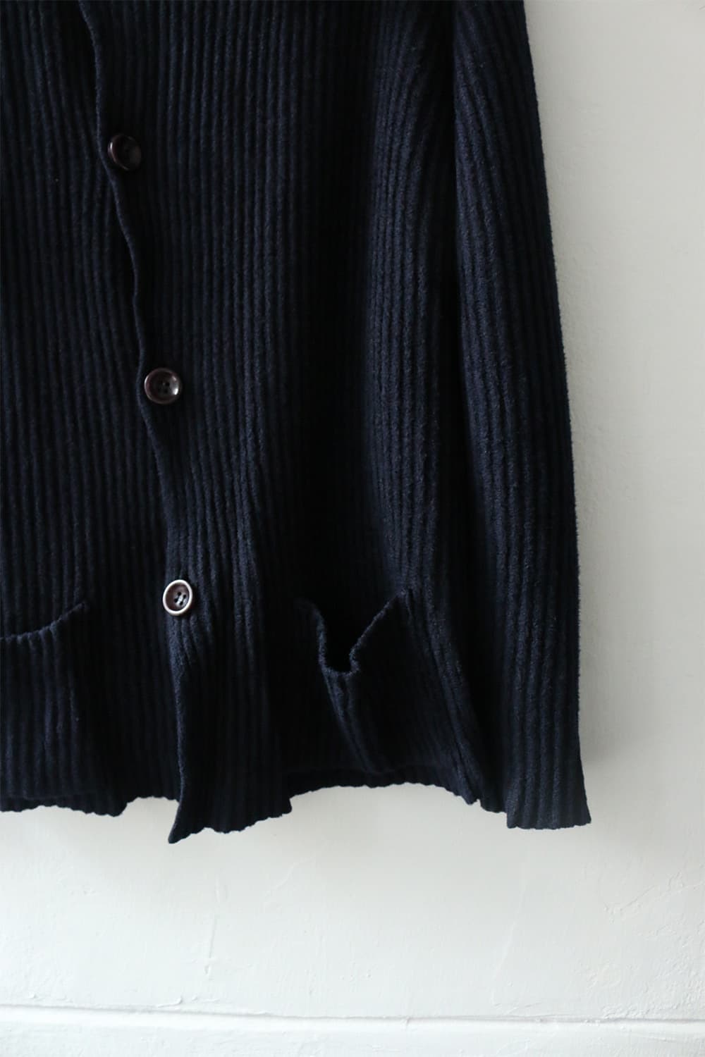 아르마니 사선 가디건 상품이미지5