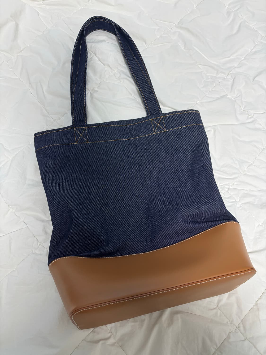 아페쎄 악셀 토트백 라지 상품이미지2