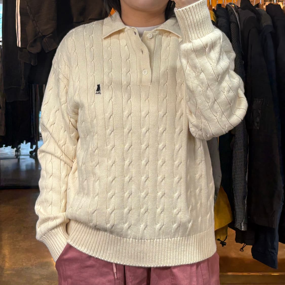 예일 아이보리 케이블 카라버튼 니트 상품이미지1