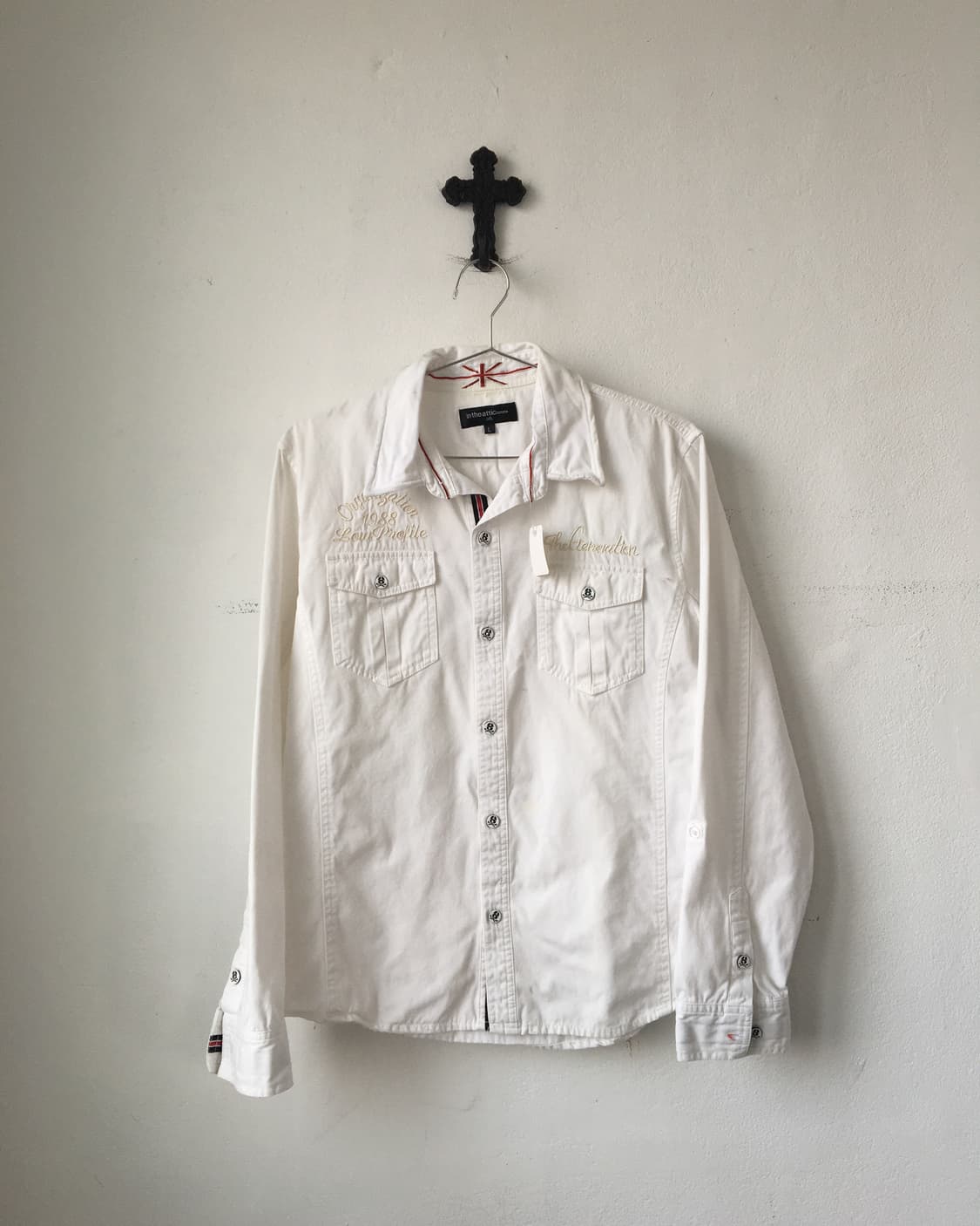 In the attic needle work point shirt 상품이미지2