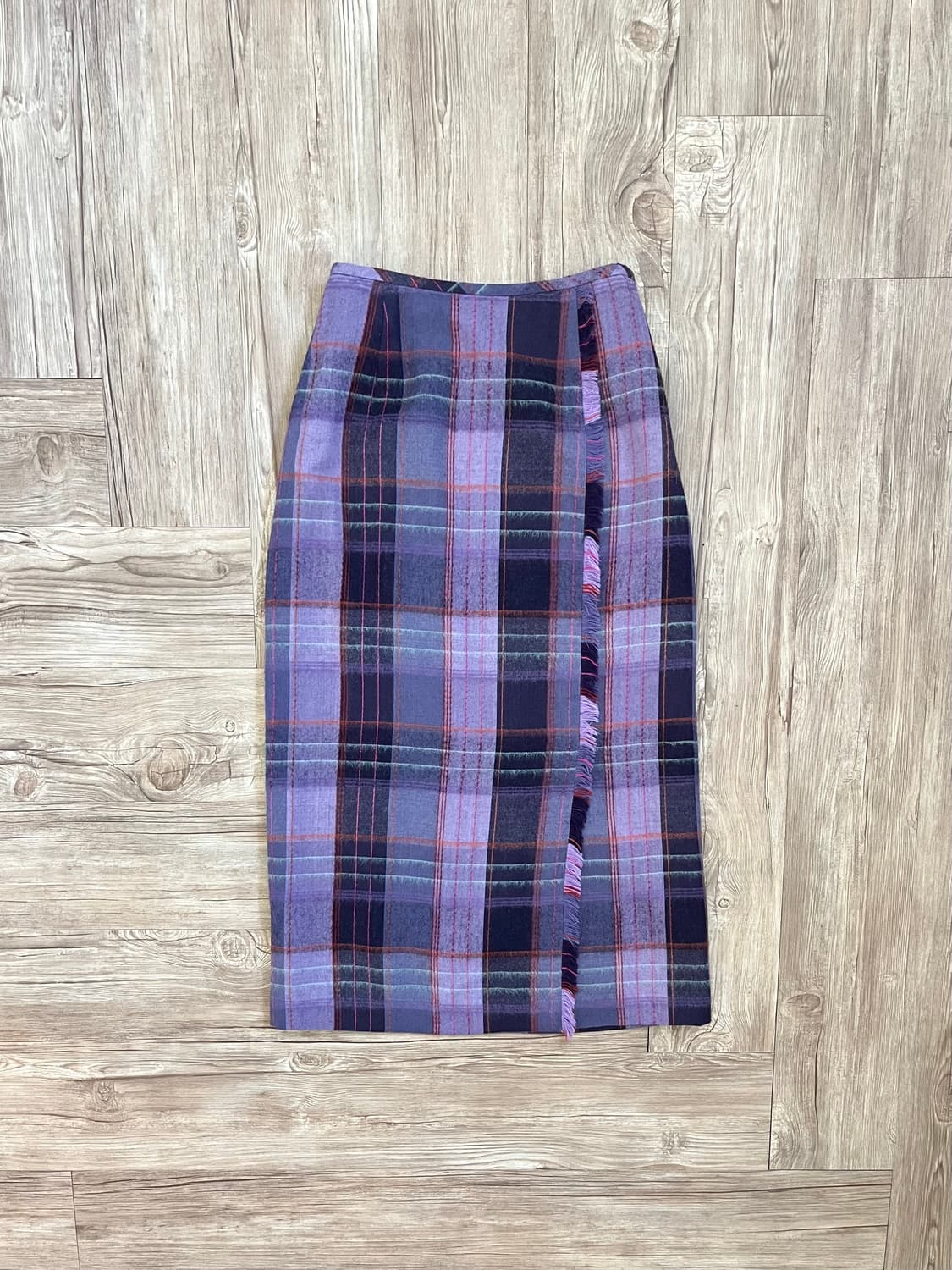 Aylesbury 체크 랩스커트 상품이미지1