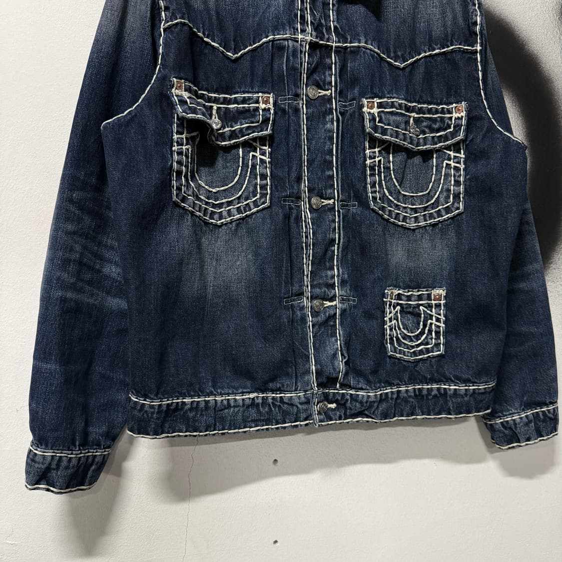 FW21 슈프림 x 트루릴리전 데님 트러커 자켓 워시드 블루 상품이미지4