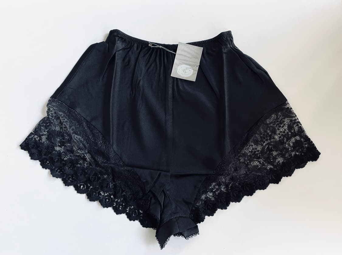 디올 블랙 레이스 슬립 팬츠 새상품 상품이미지1