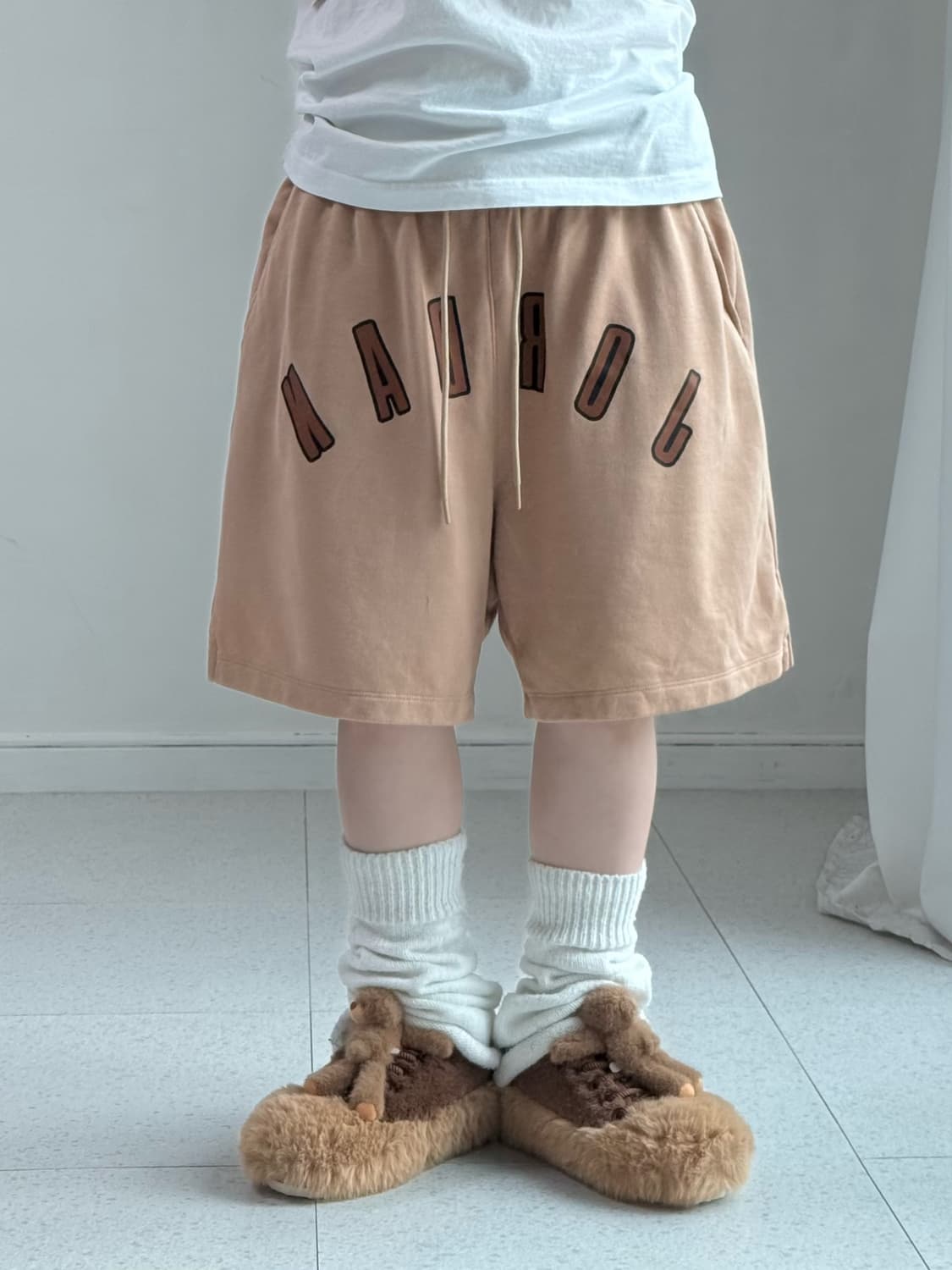 조던 베이지 로고 반바지 상품이미지3