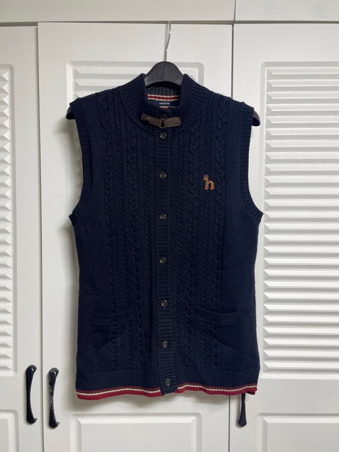 헤지스 니트 베스트 상품이미지1