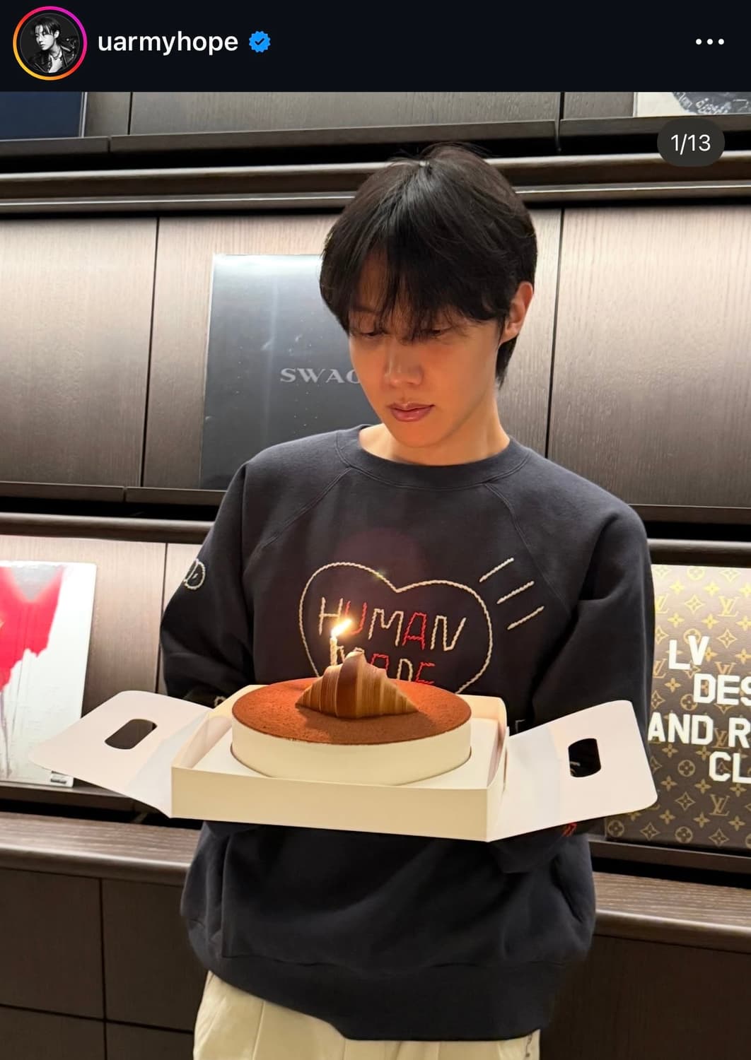 휴먼메이드 자수 스웨트셔츠 블랙 L 판매합니다 상품이미지2