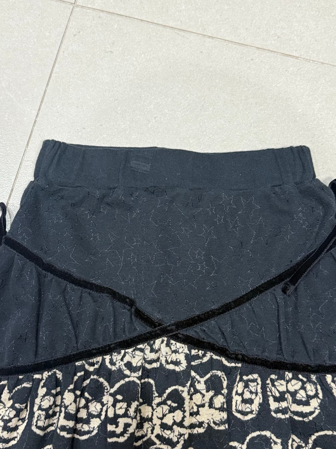 히스테릭 글래머 아카이브 무수한 별과 해골 곰돌이 미니스커트 치마 상품이미지3