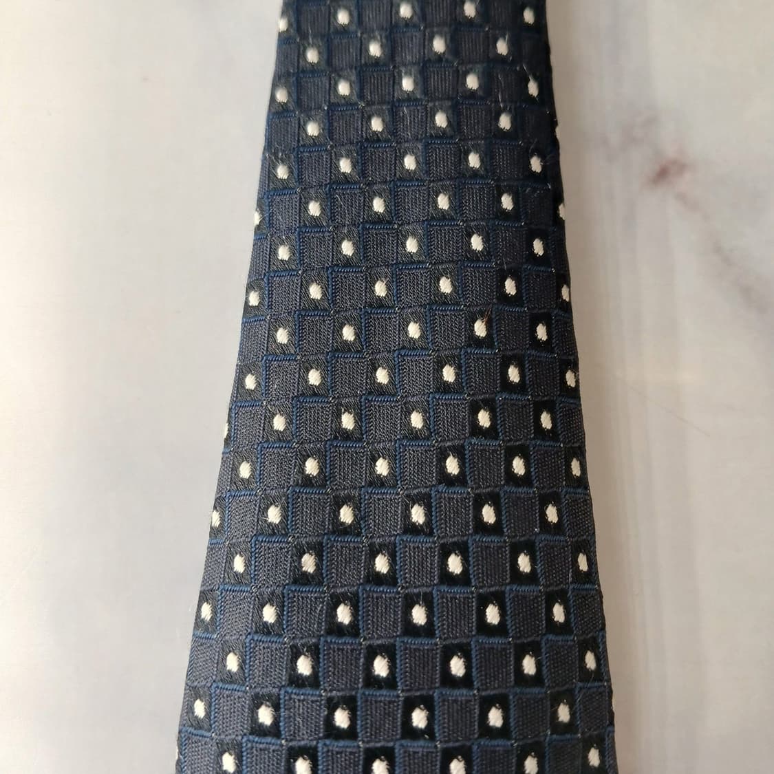 아쿠아스큐텀 실크 네이비 도트 패턴 넥타이 9.4cm B등급 A19574 상품이미지8