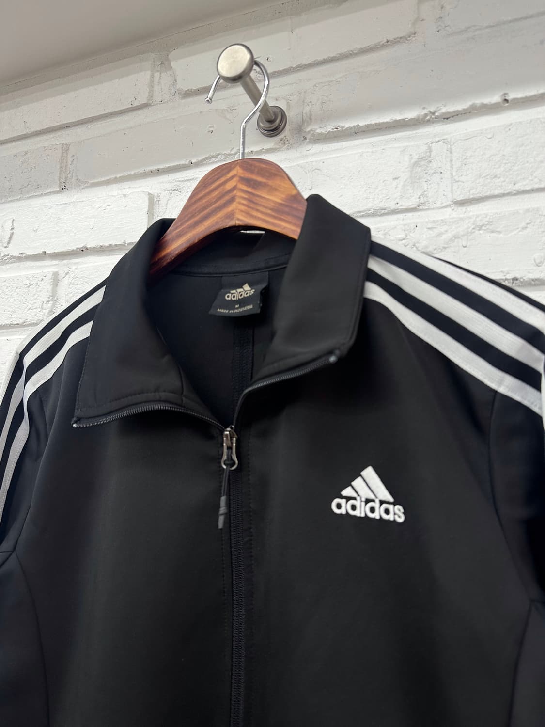 아디다스 삼각로고  블랙 져지 상품이미지4