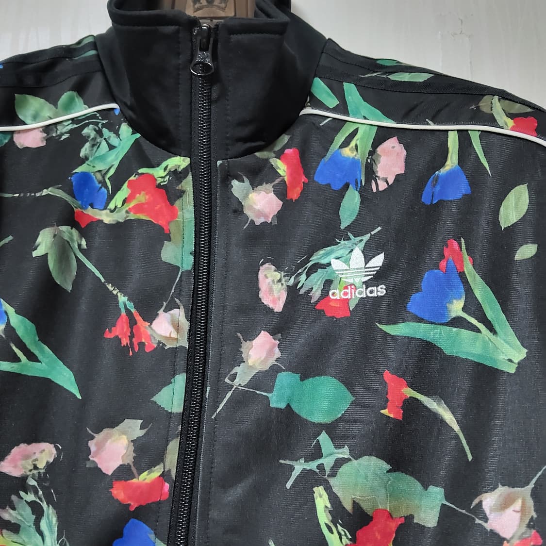 새옷 아디다스 벨리스트 플로럴 크롭 져지 트랙 재킷 자켓 66 상품이미지5