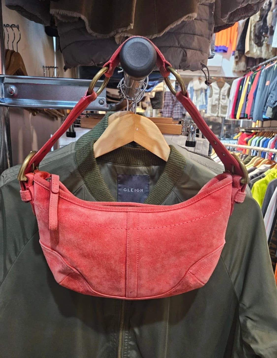 코치 스웨이드 토트백 상품이미지1