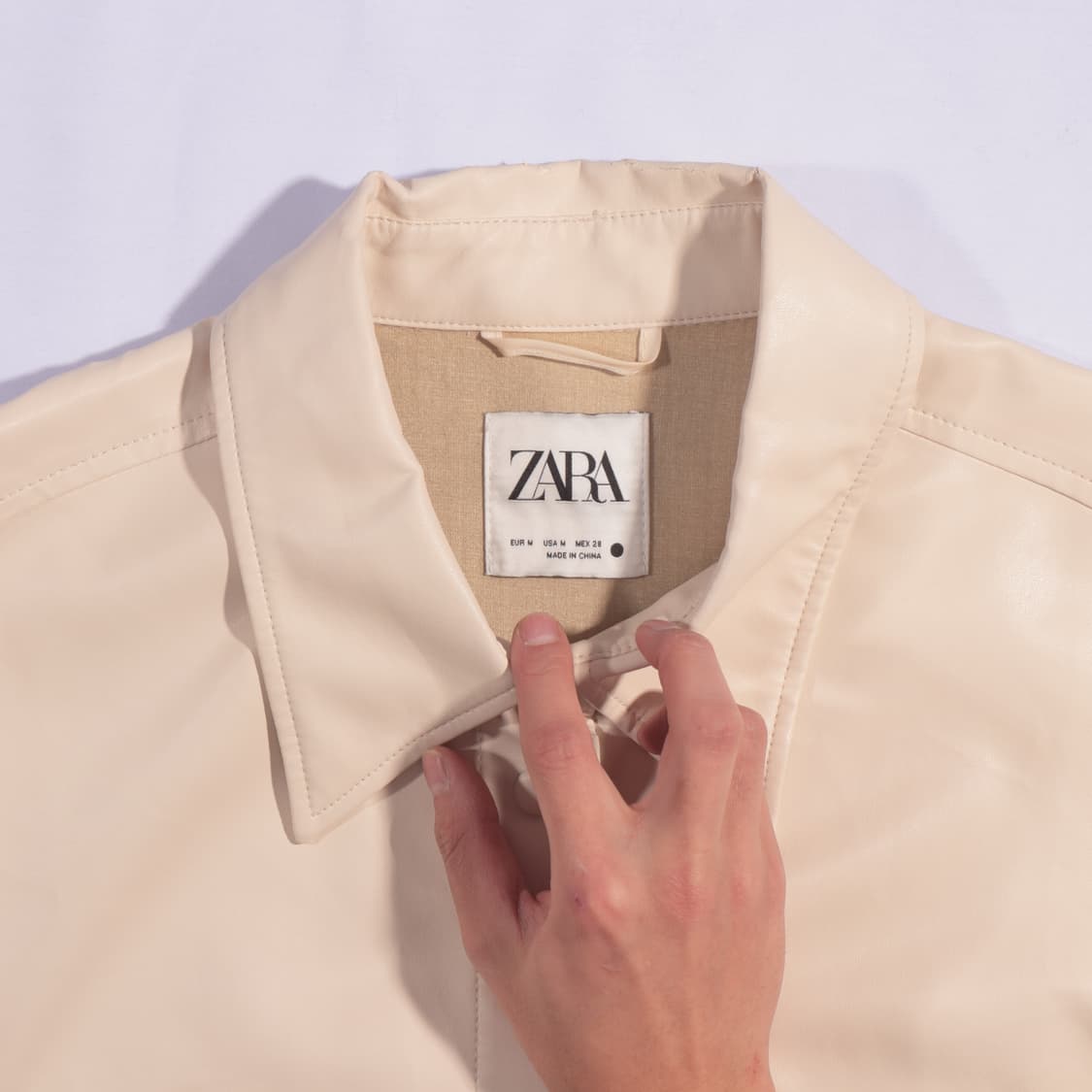 자라 페이크레더 크림 셔츠자켓 B4 상품이미지2