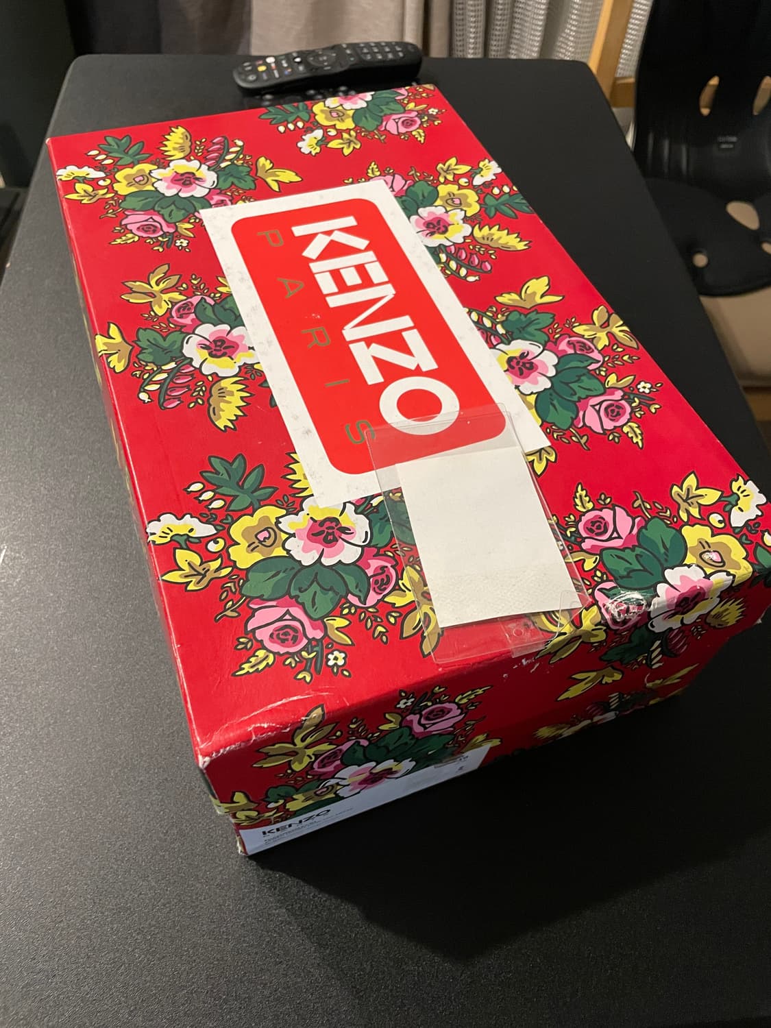 겐조 메탈토 스니커즈 39사이즈(250) 정가 97만원 상품이미지2