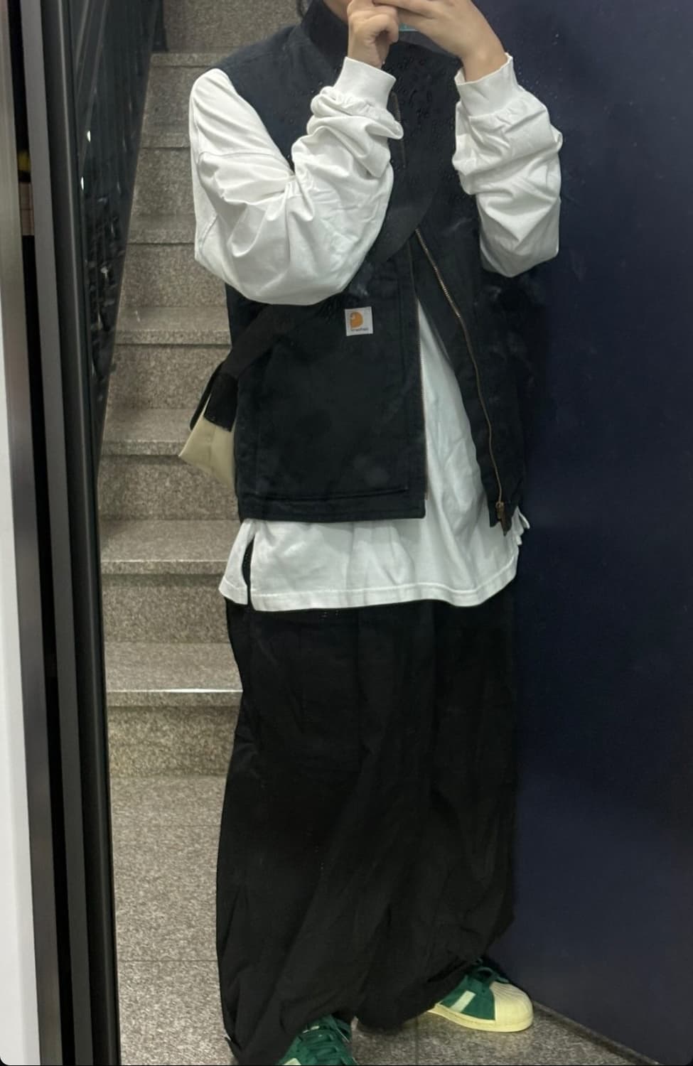 칼하트 베스트 블랙 상품이미지1