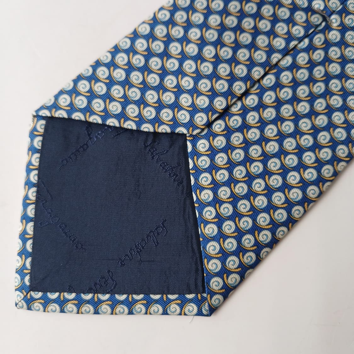 살바토레 페라가모 달팽이 모티브 넥타이 9.2cm S~A+등급 E930 상품이미지7