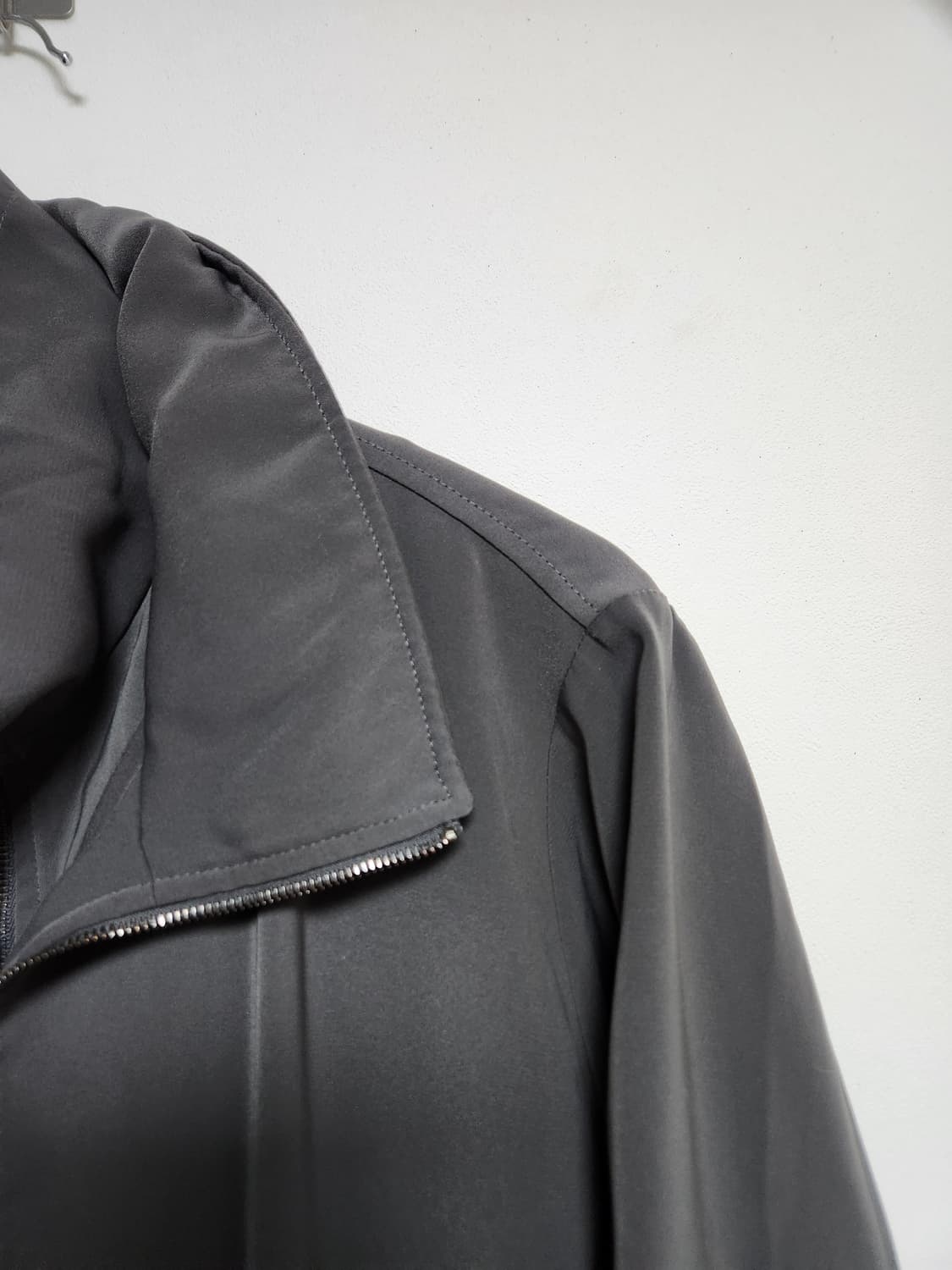 아르마니꼴레지오니 더블지퍼 자켓 M - J53 상품이미지3