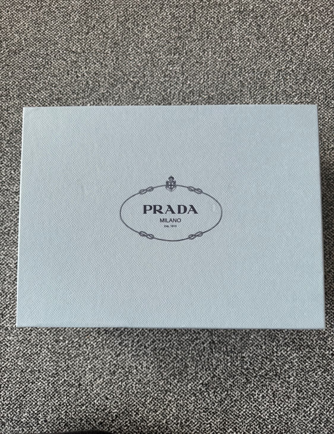 프라다 브러시드 로퍼 상품이미지6