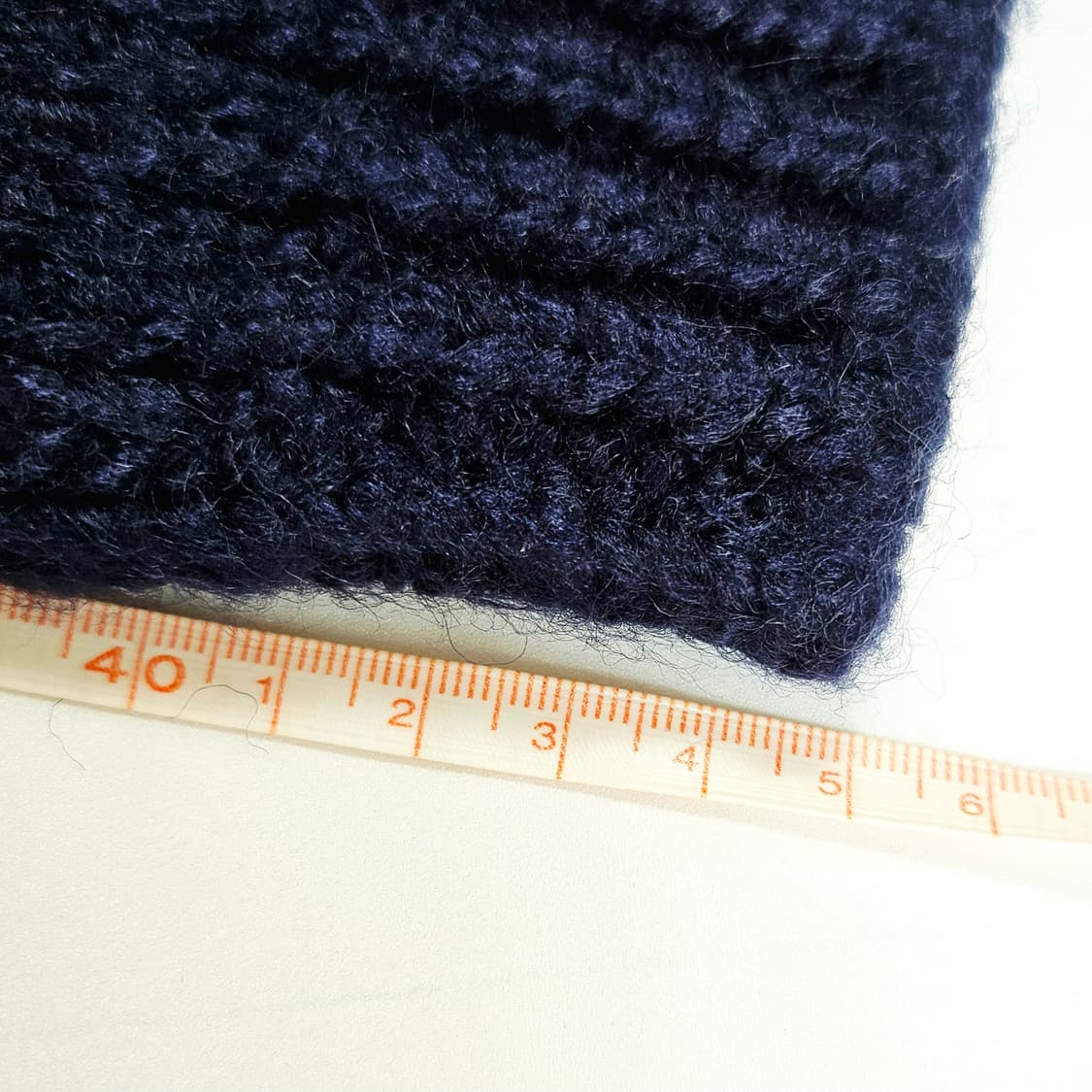 [1 Size][더오픈프로덕트]백 스트라이프 컷 아웃 니트 스웨터 상품이미지10