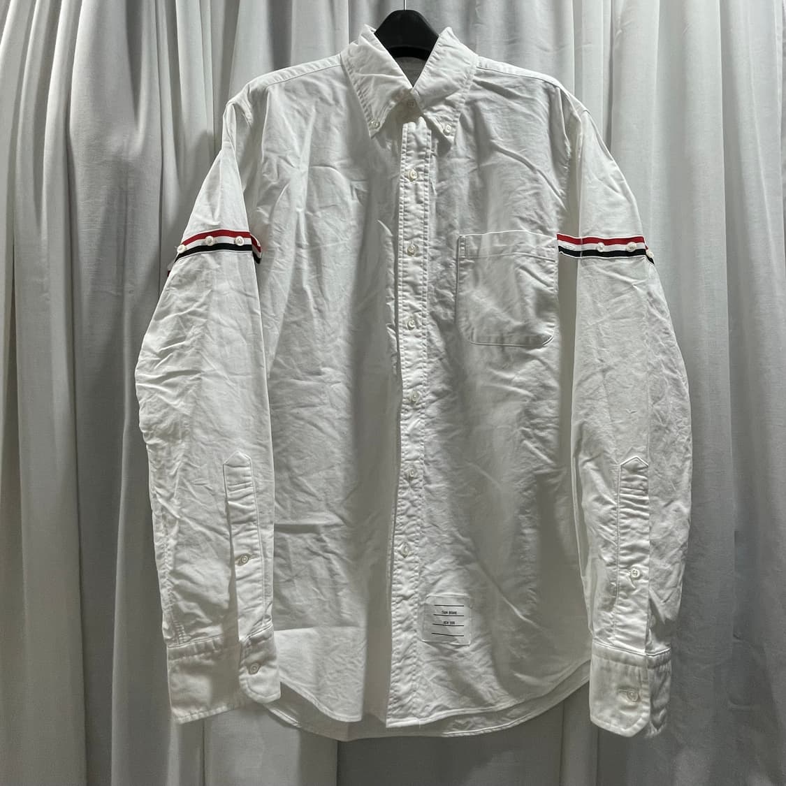 톰브라운/ 트리콜로 암밴드 화이트 셔츠/ 3 상품이미지1