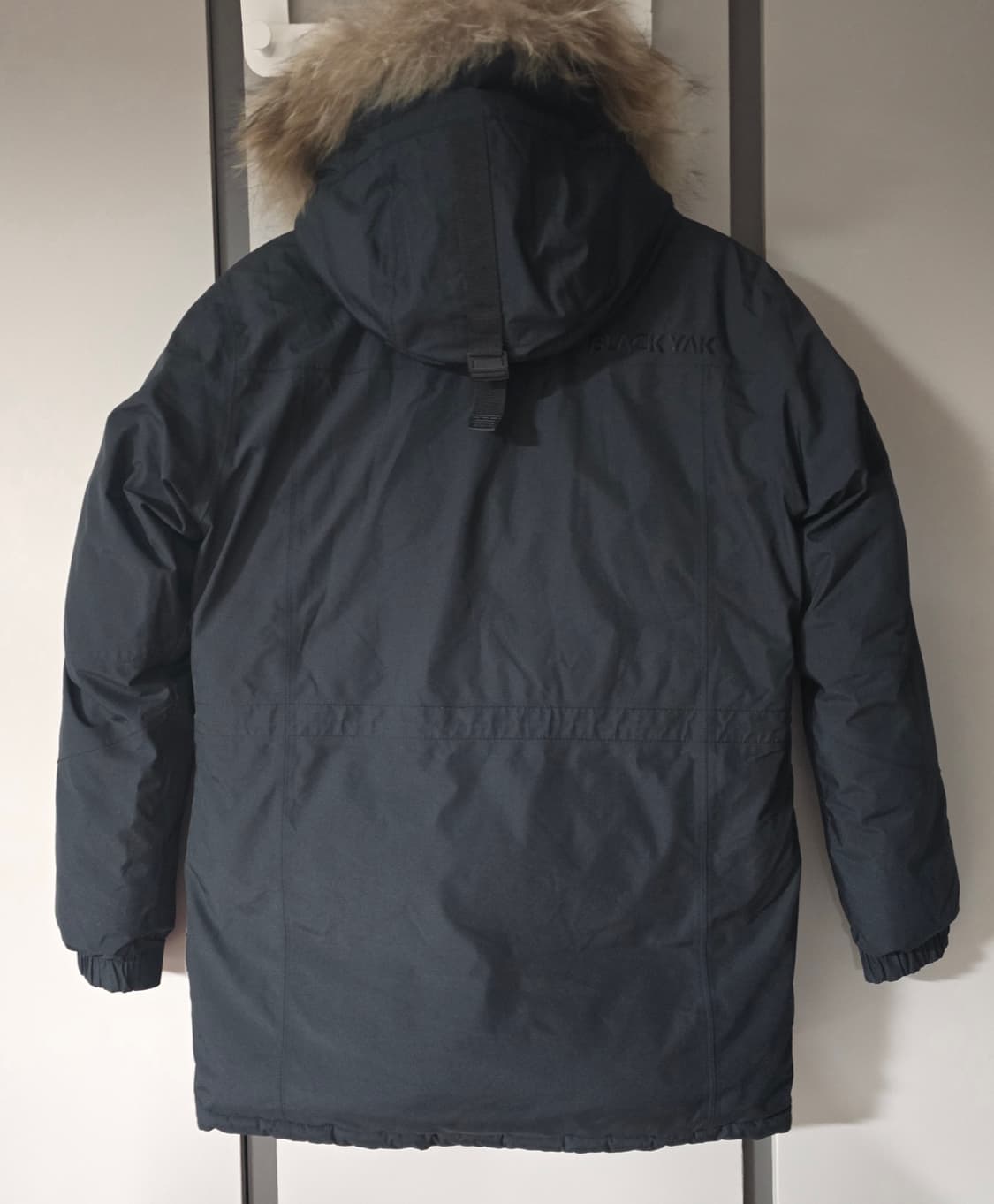블랙야크 고어텍스  구스다운 점퍼.
싸이즈 85. 남자 상품이미지3