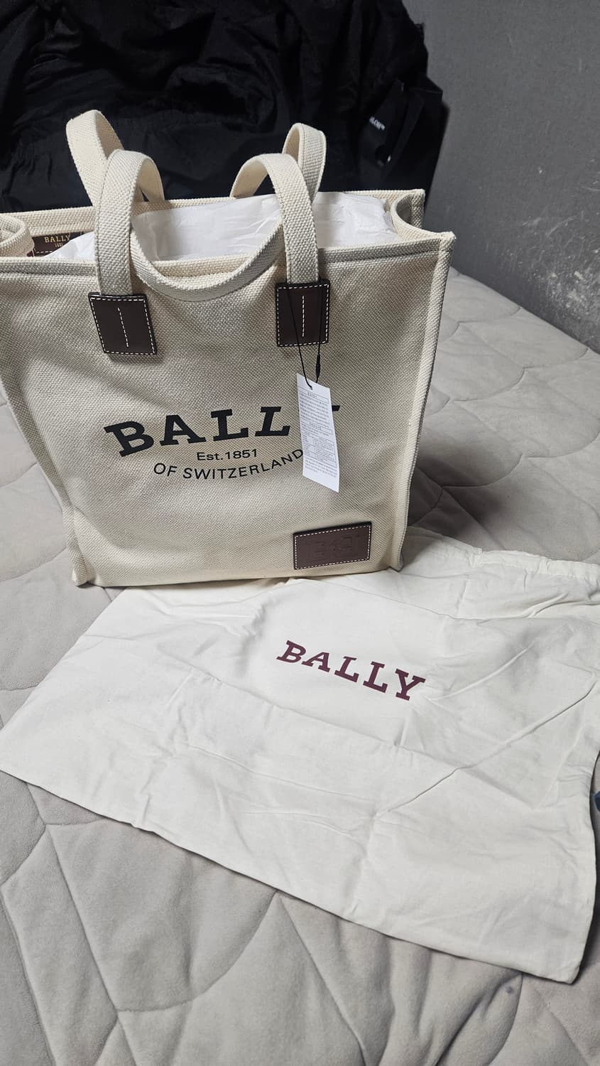 발리 토트백 쇼퍼백 브리프케이스 가방 상품이미지1