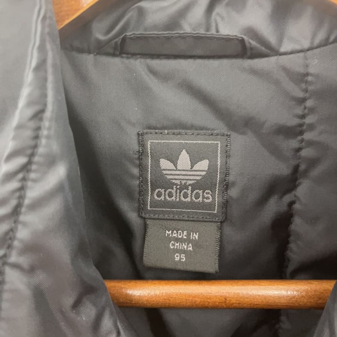 아디다스 흑탭 레트로 윈터 프렌체스카 바시티 자켓 95 C09350 상품이미지5