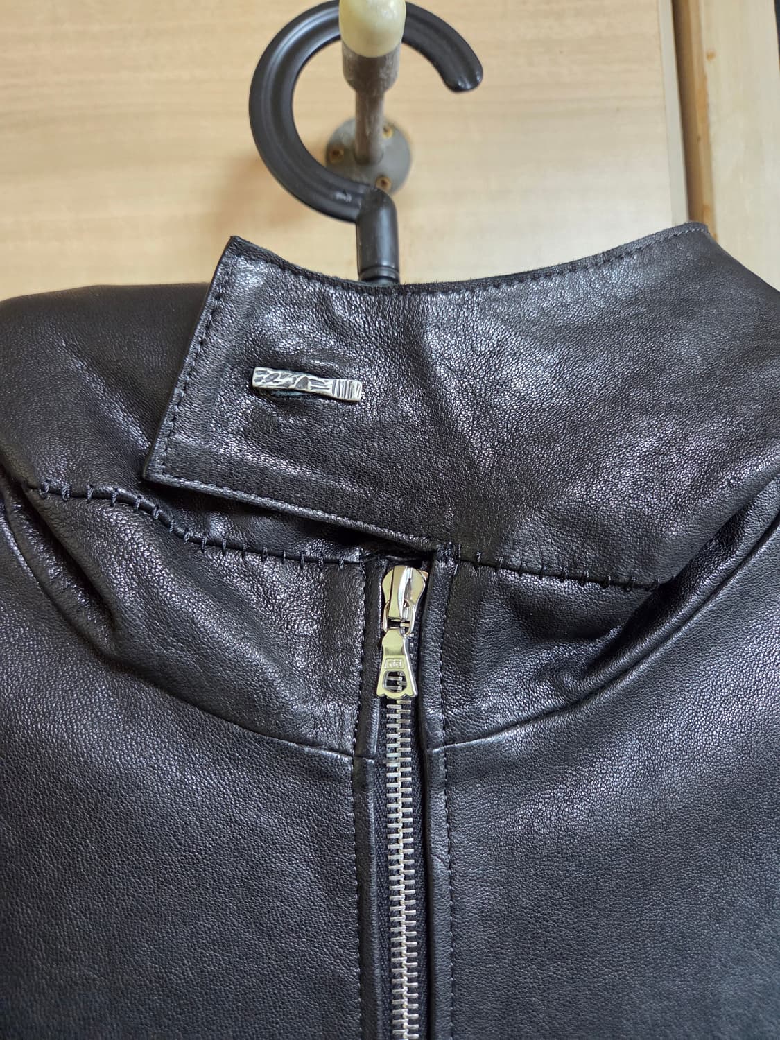 san263-1 수소봉제 후드 레더자켓 상품이미지3