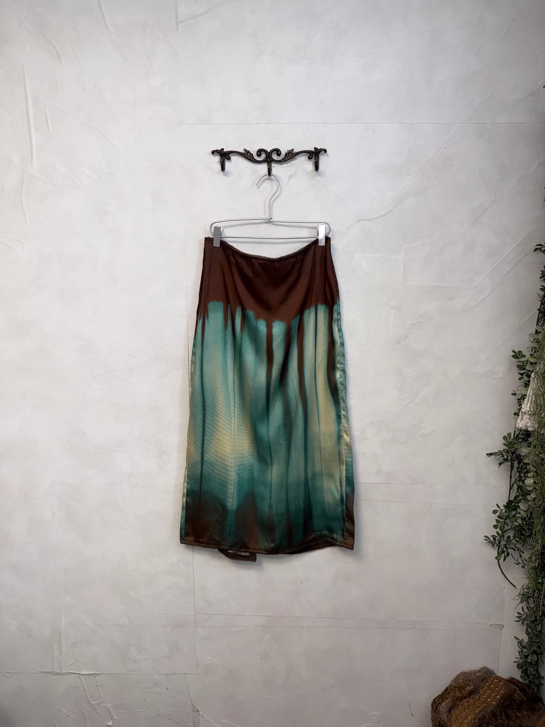 Mint brown gradient satin midi skirt 상품이미지1